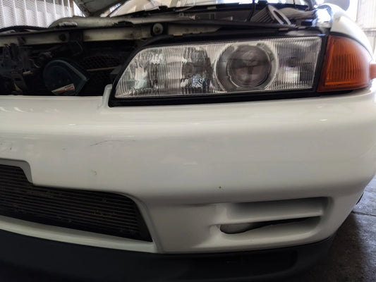 White RB25DET Skyline R32